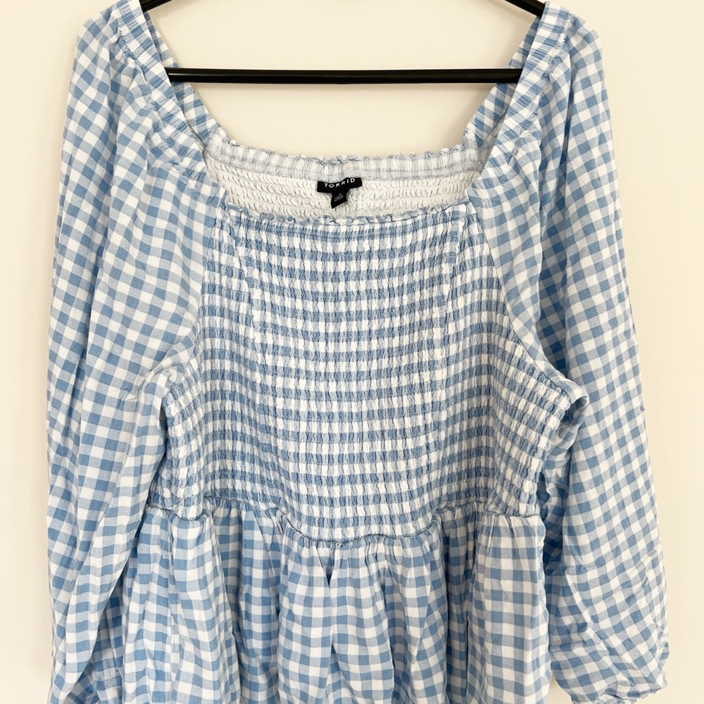 Torrid Light Blue Gingham Smocked Blouse Size 3 Babydoll Girly Feminine